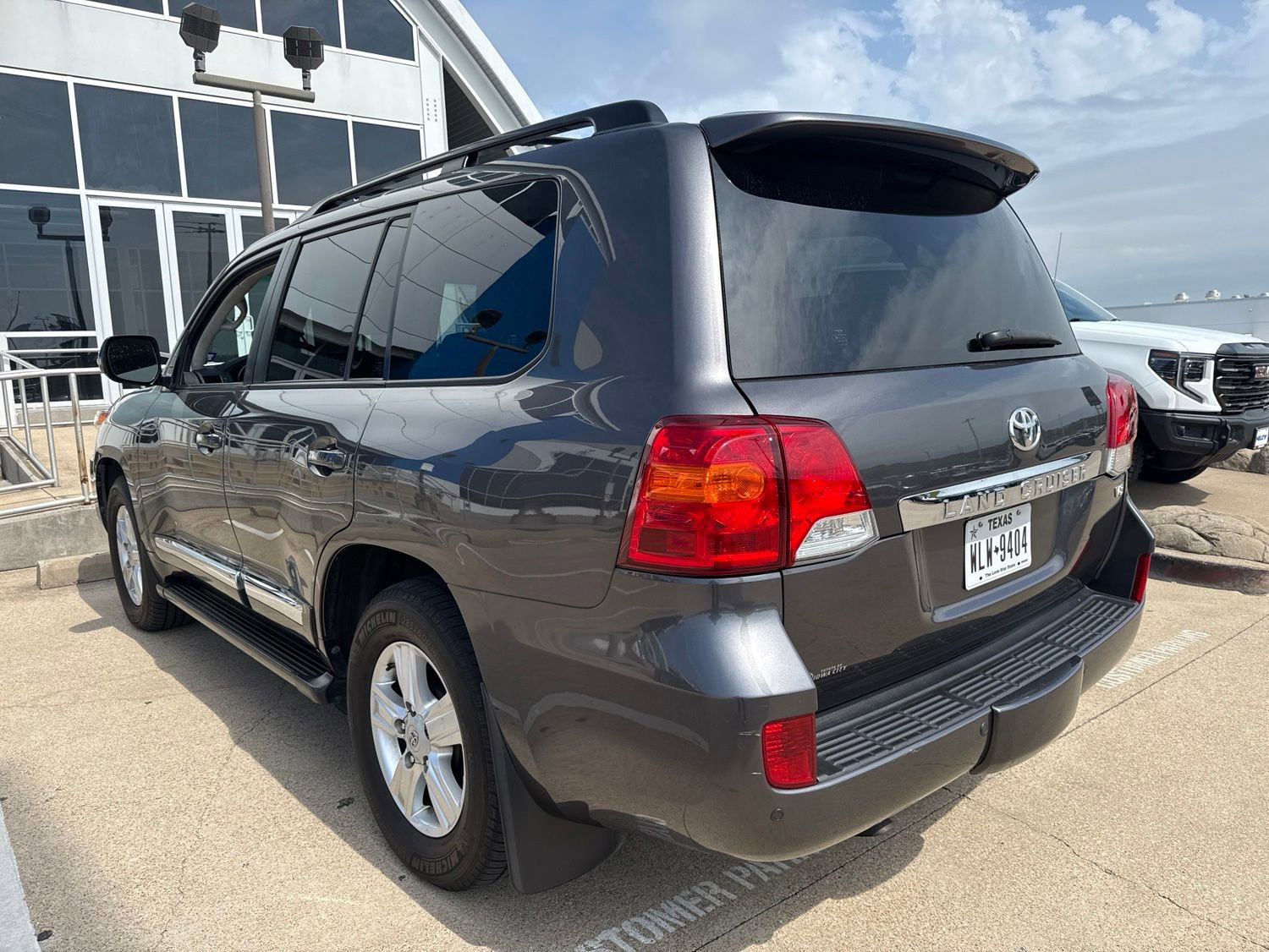 Used 2015 Toyota Land Cruiser AWD/4WD image 7