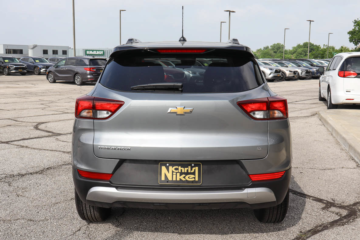 Used 2025 Chevrolet TrailBlazer LT FWD image 5