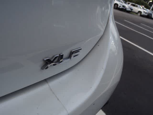Used 2021 Toyota Highlander XLE FWD image 14