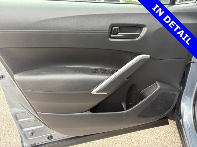 Used 2024 Toyota Corolla Cross LE AWD/4WD image 23