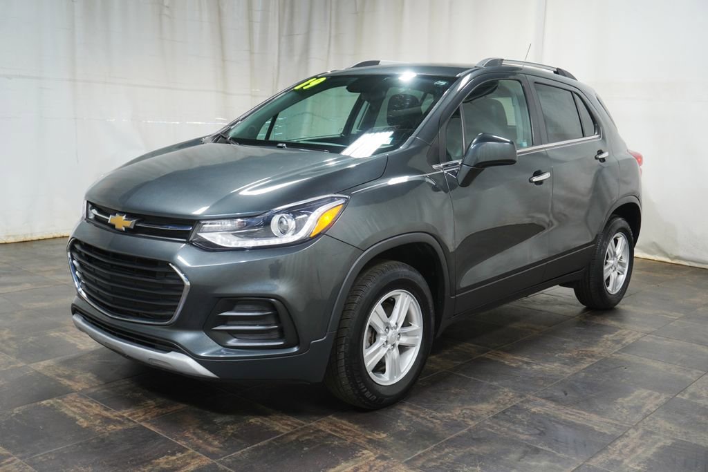 Used 2019 Chevrolet Trax LT w/ LT Convenience Package AWD/4WD image 2