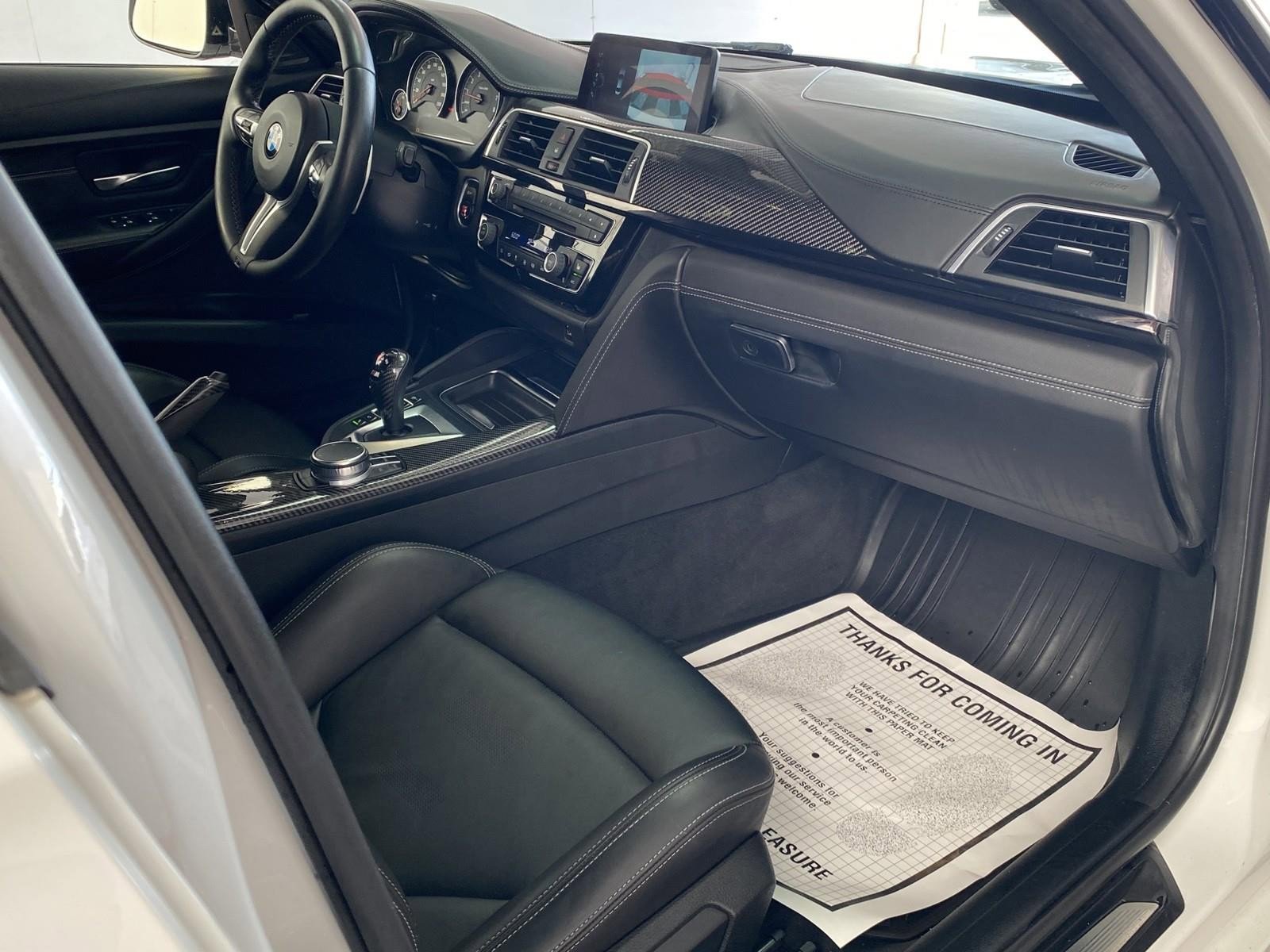 Used 2017 BMW M3 RWD image 8