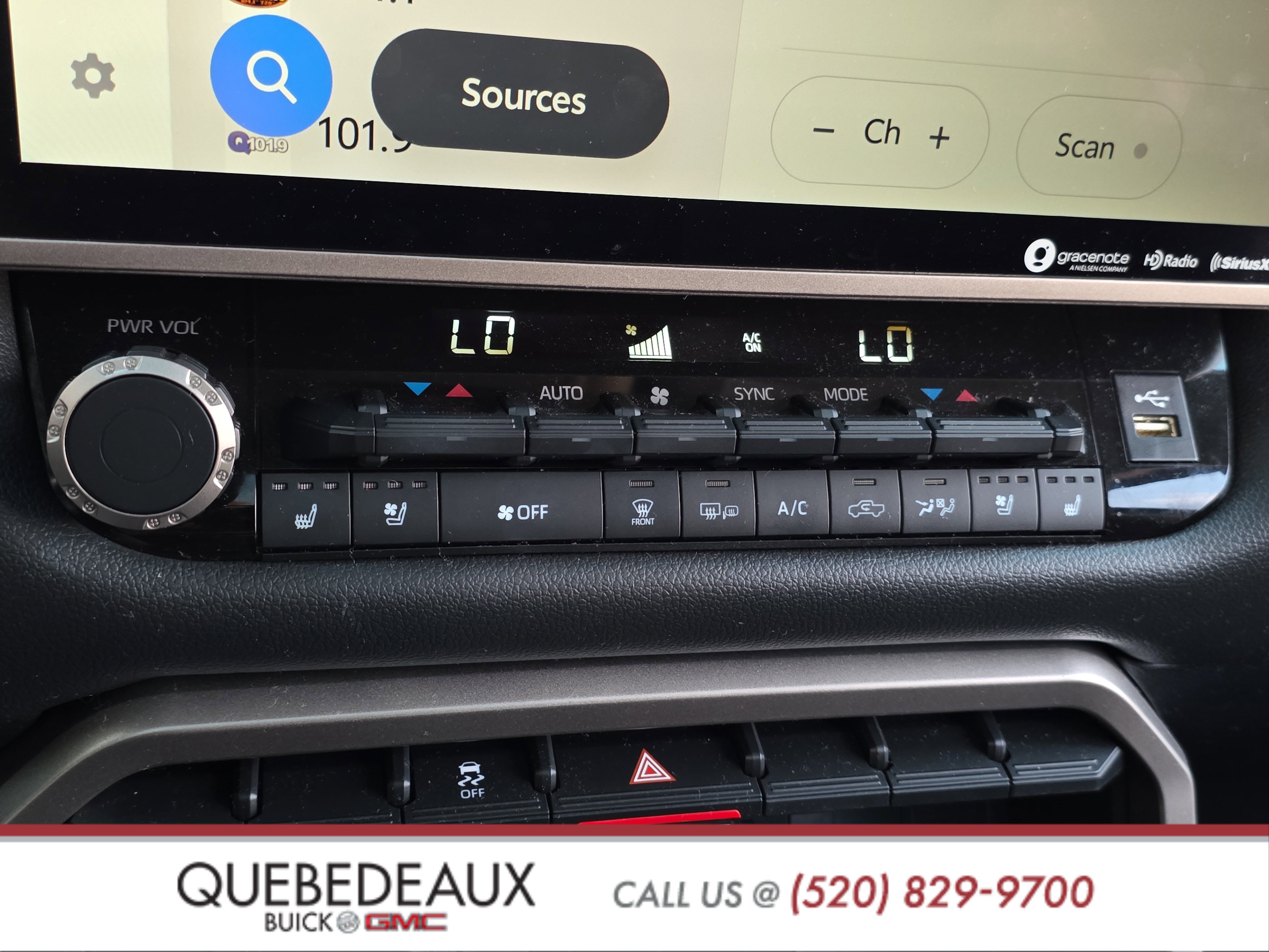 Used 2024 Toyota Tundra Limited w/ Power Package image 25