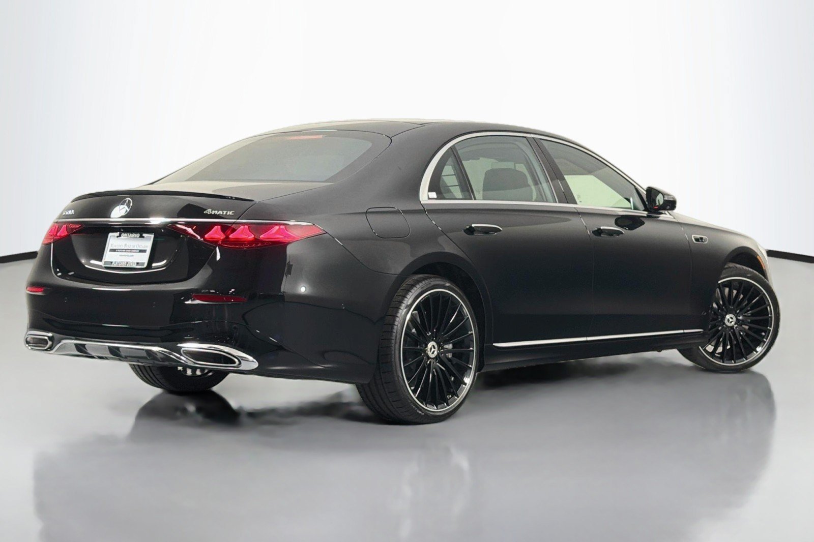 New 2027 Mercedes-Benz S 580 4MATIC Sedan image 11