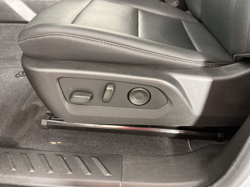 Certified 2024 GMC Canyon Elevation w/ Elevation Premium Package image 21