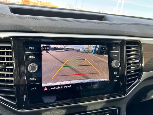 Used 2022 Volkswagen Atlas SE image 19