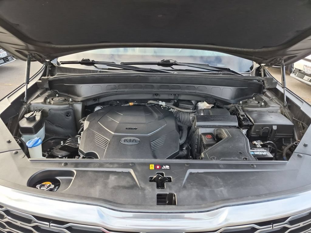 Used 2020 Kia Telluride SX w/ Towing Package FWD image 31