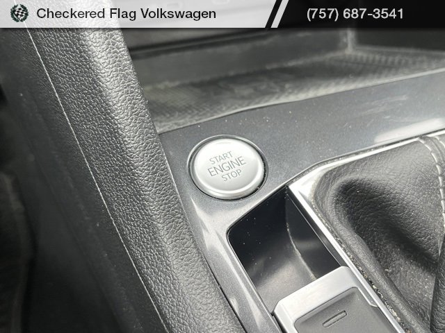 Used 2022 Volkswagen Tiguan SE R-Line image 41