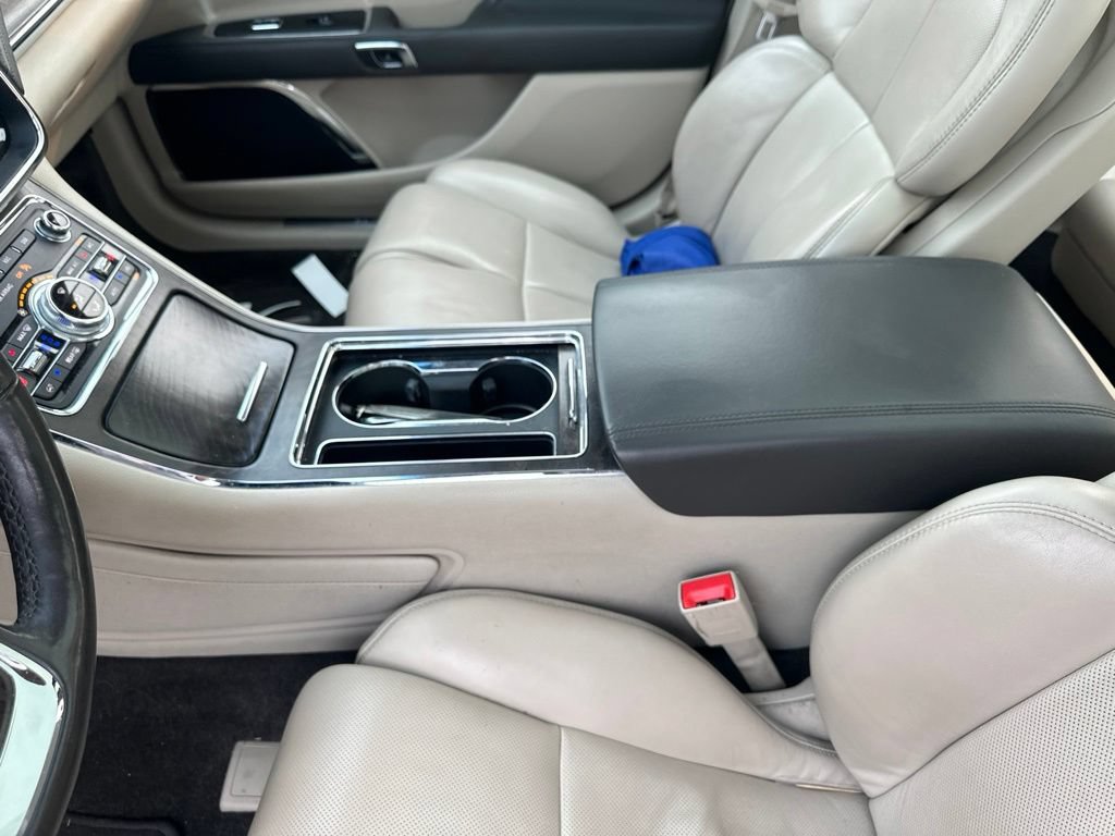 Used 2017 Lincoln Continental Reserve w/ Technology Package AWD/4WD image 19