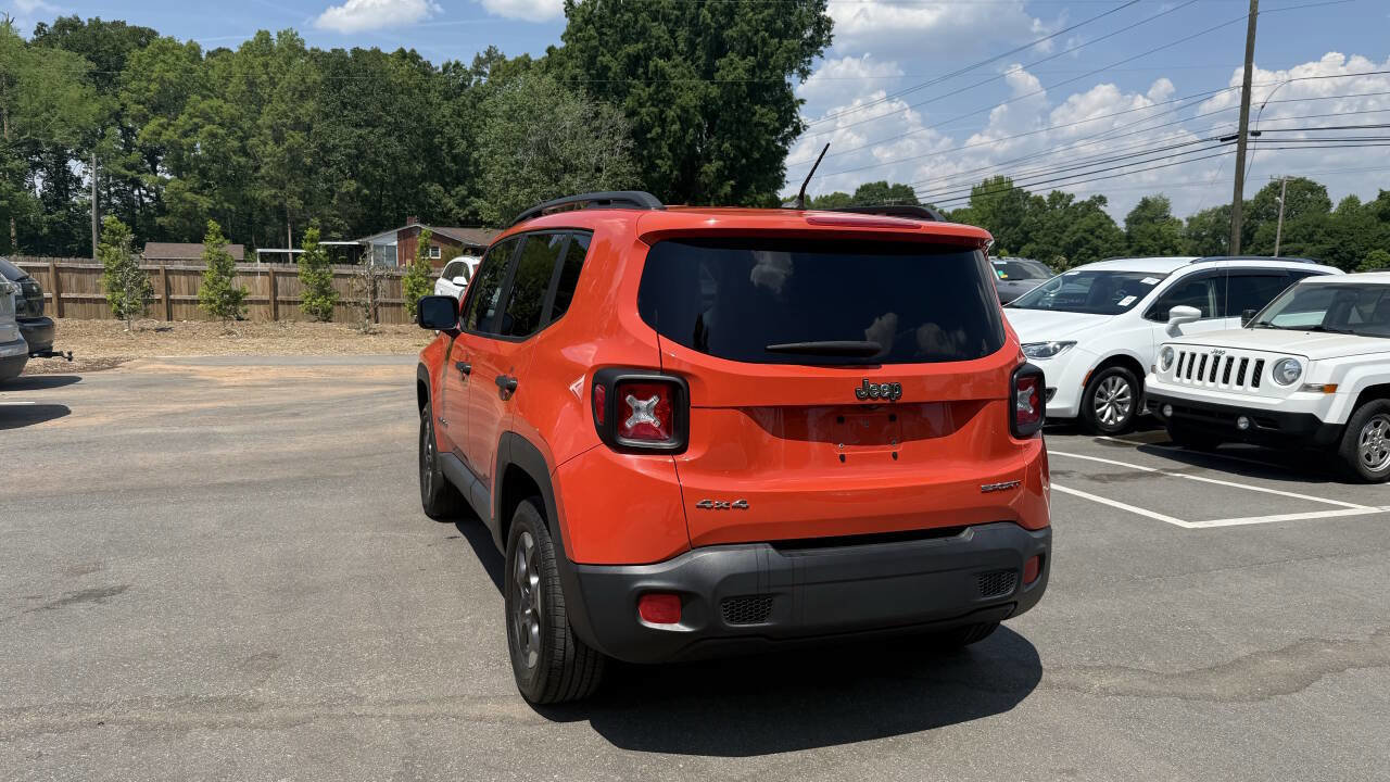 Used 2017 Jeep Renegade Sport w/ Power & Air Group AWD/4WD image 5