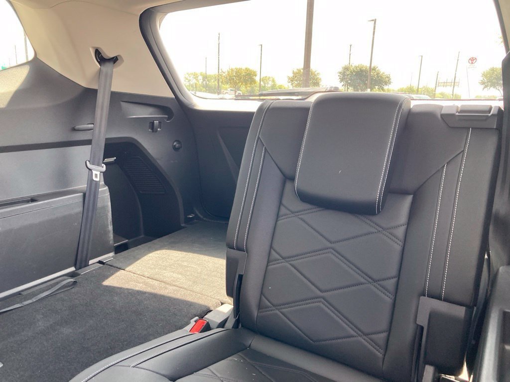 Used 2026 Volkswagen Atlas SE AWD/4WD image 14