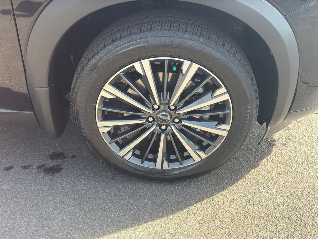 New 2026 Nissan Pathfinder Platinum image 9