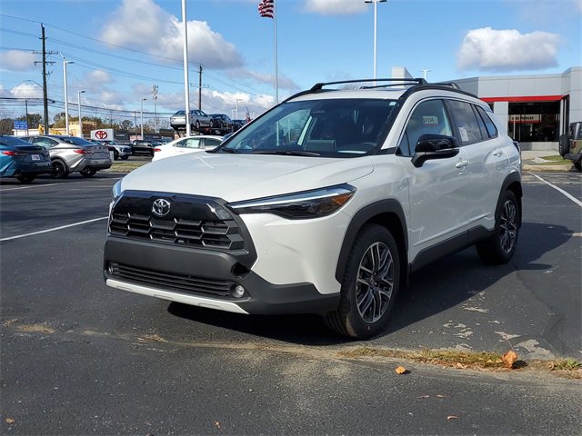 New 2026 Toyota Corolla Cross XLE image 2