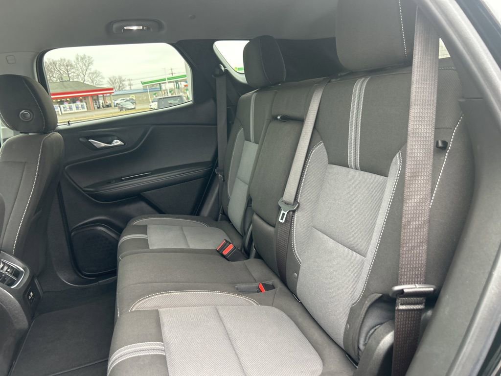 Used 2025 Chevrolet Blazer LT image 13