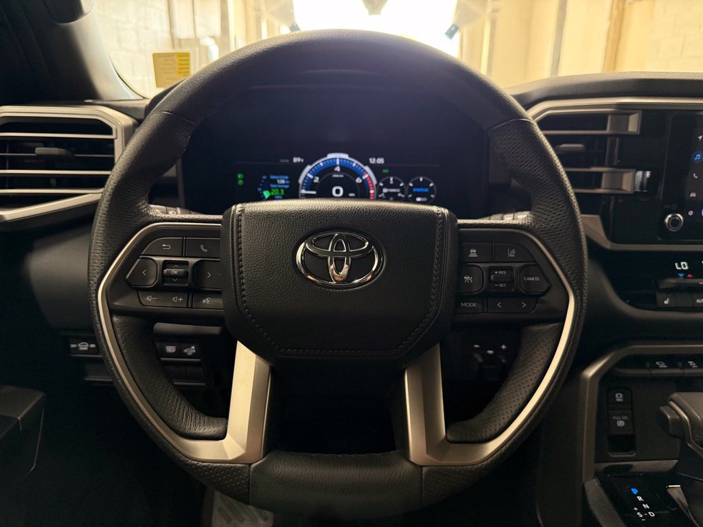 Used 2025 Toyota Sequoia SR5 AWD/4WD image 14
