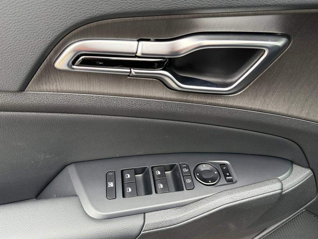 New 2026 Kia Sportage X-Line image 11