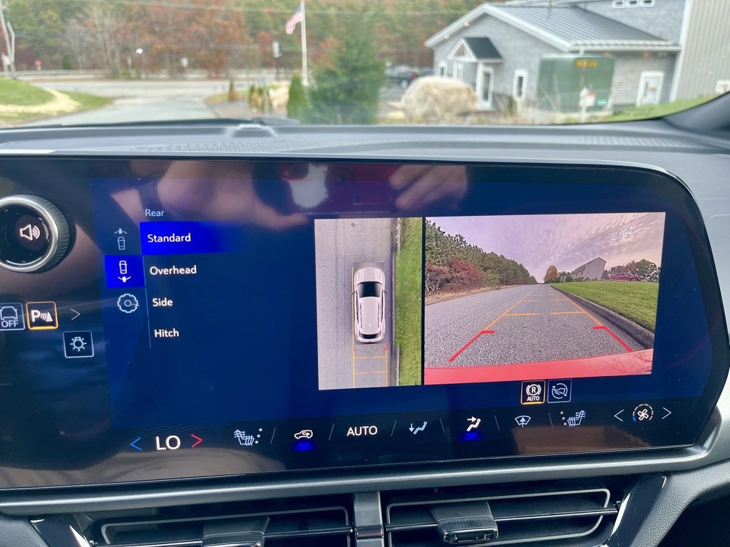 New 2026 Chevrolet Equinox EV RS image 13