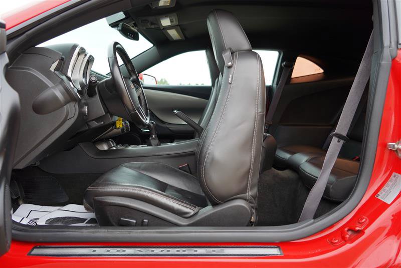 Used 2015 Chevrolet Camaro SS w/ RS Package RWD image 55