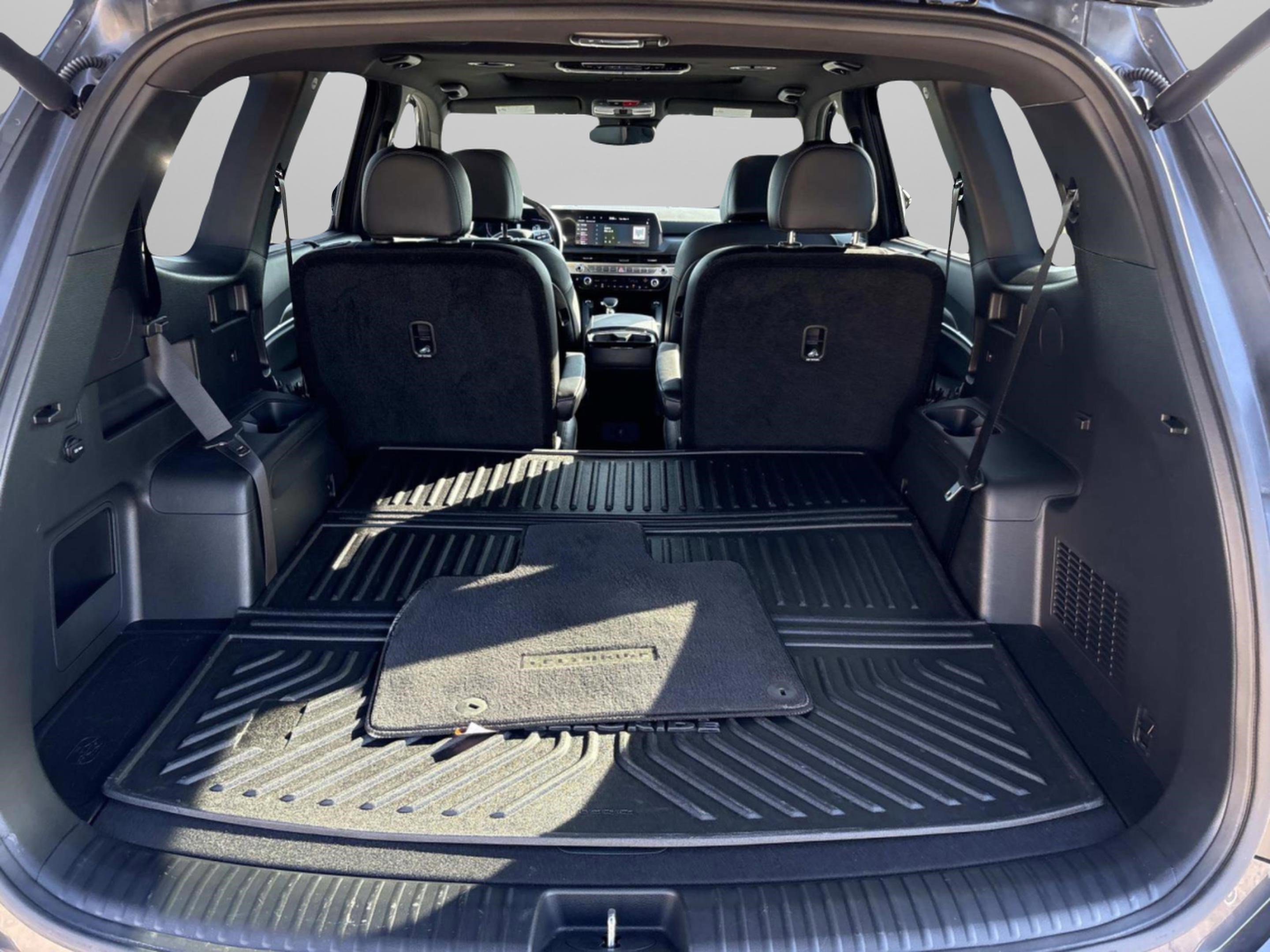 Used 2025 Kia Telluride EX X-Line image 12