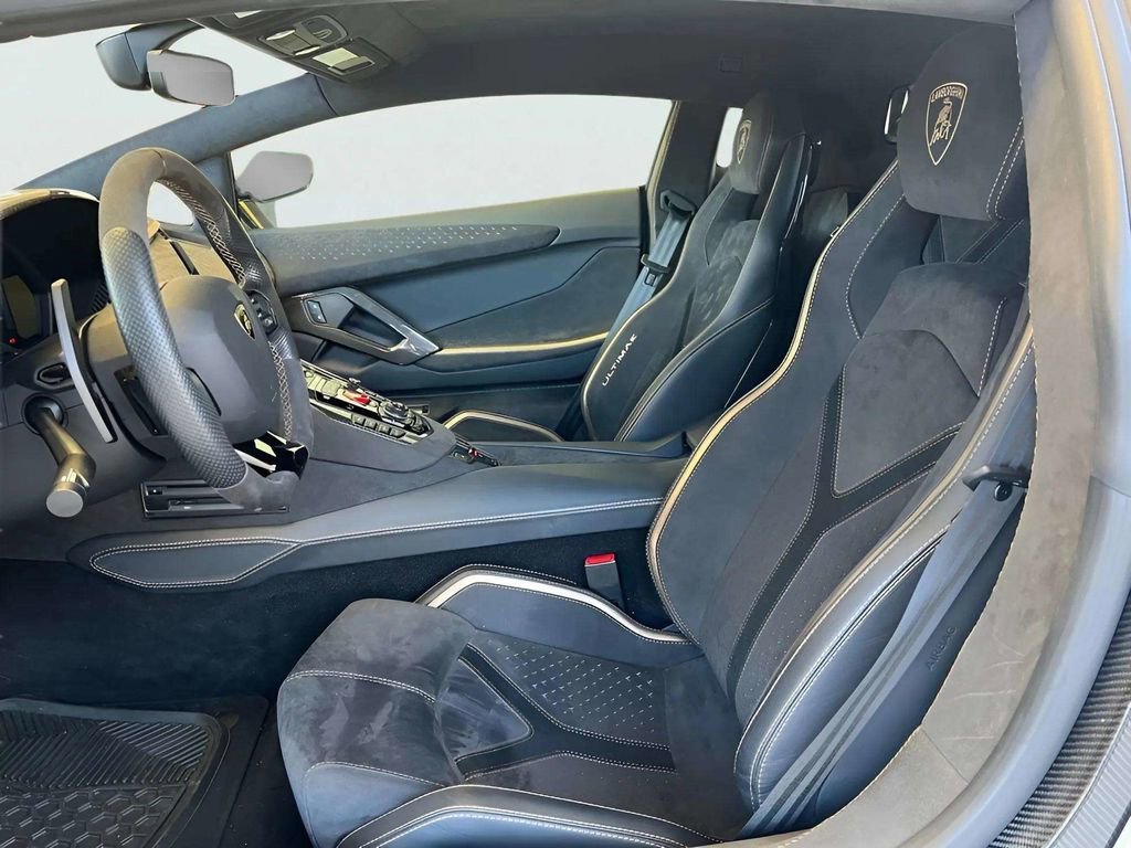Used 2022 Lamborghini Aventador LP 780-4 Ultimae image 33