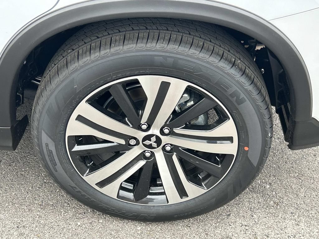 New 2026 Mitsubishi Outlander Sport ES AWD/4WD image 12