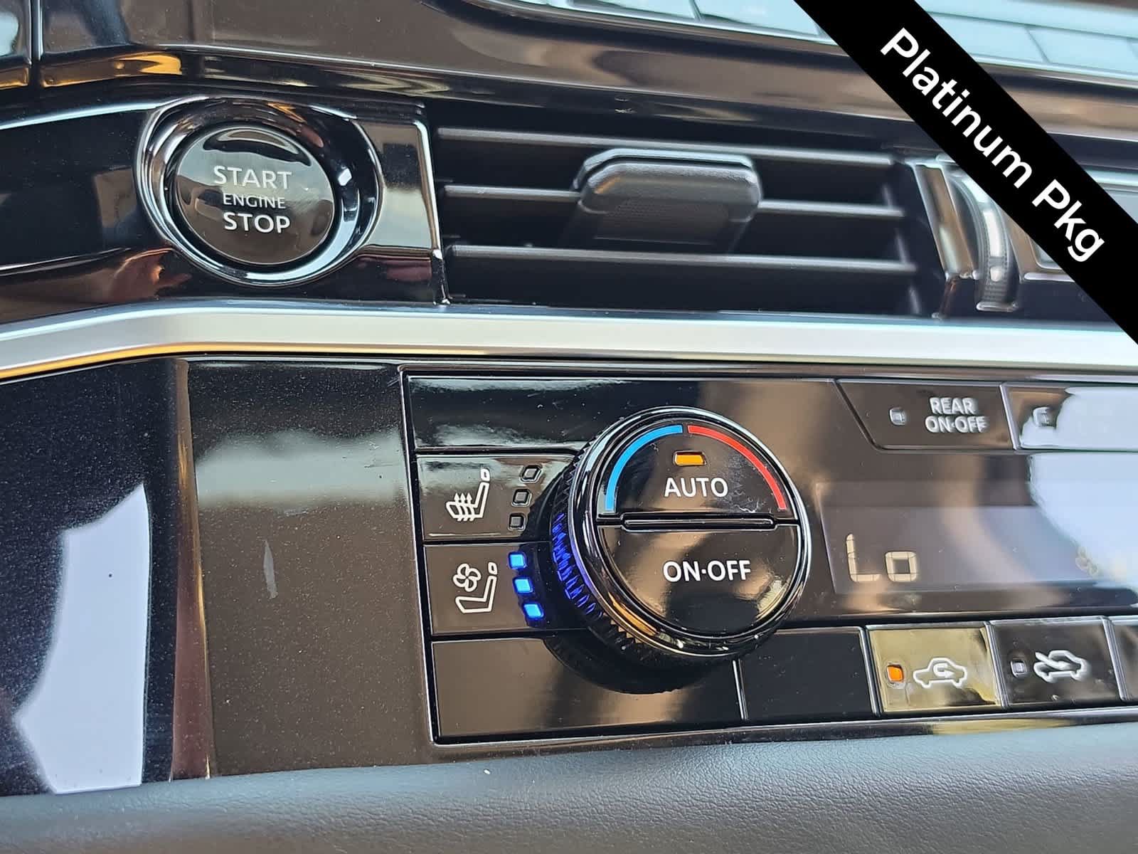 Used 2025 Nissan Pathfinder Platinum w/ Black Appearance Package FWD image 29