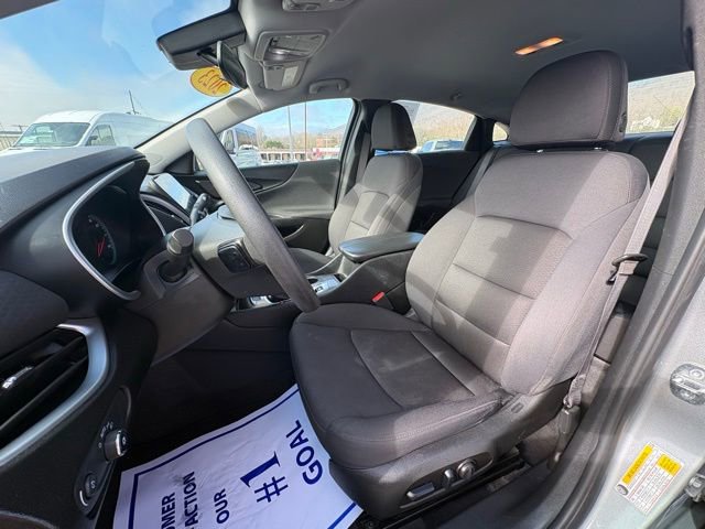 Used 2023 Chevrolet Malibu LT image 24