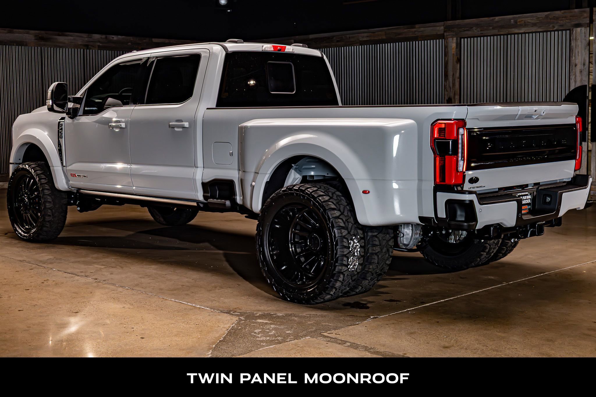 Used 2026 Ford F450 Platinum w/ Platinum Plus Package image 6