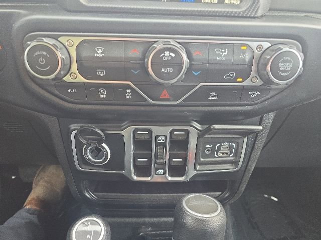 Used 2023 Jeep Gladiator Sport AWD/4WD image 23