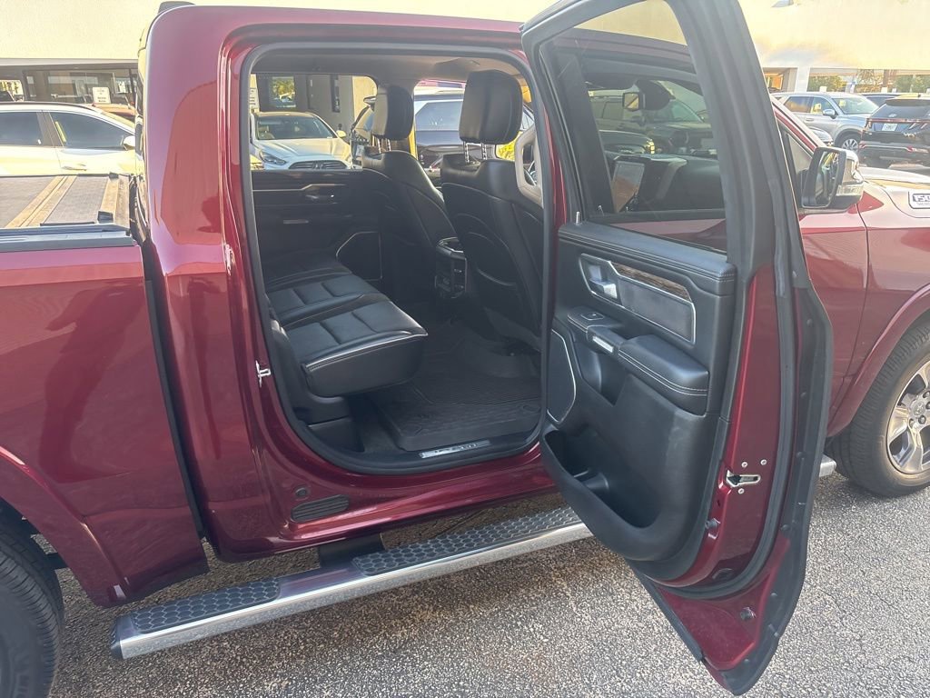 Used 2020 RAM 1500 Laramie RWD image 22