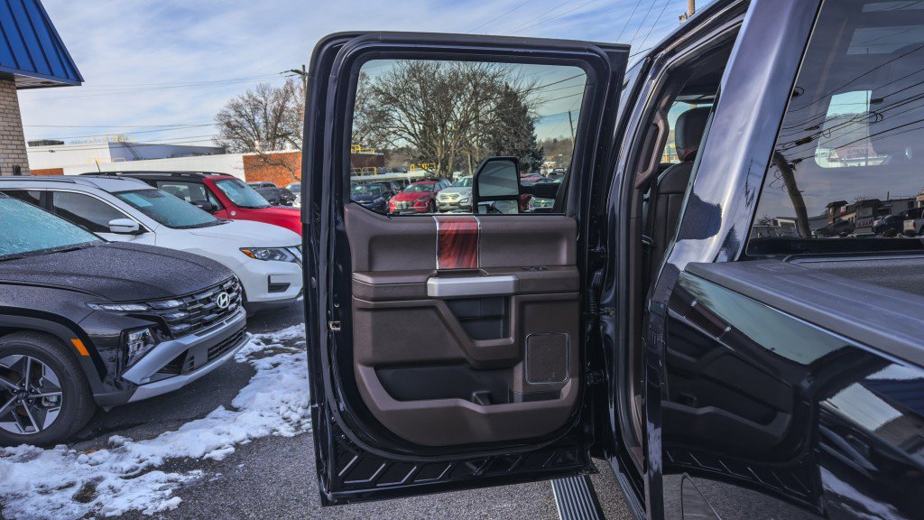 Used 2022 Ford F350 King Ranch w/ King Ranch Ultimate Package image 23