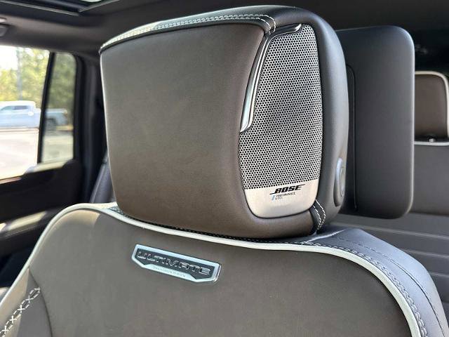 New 2026 GMC Yukon XL Denali Ultimate AWD/4WD image 7
