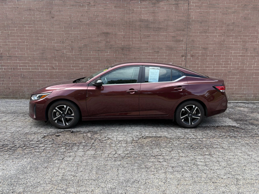 Used 2024 Nissan Sentra SV FWD image 2