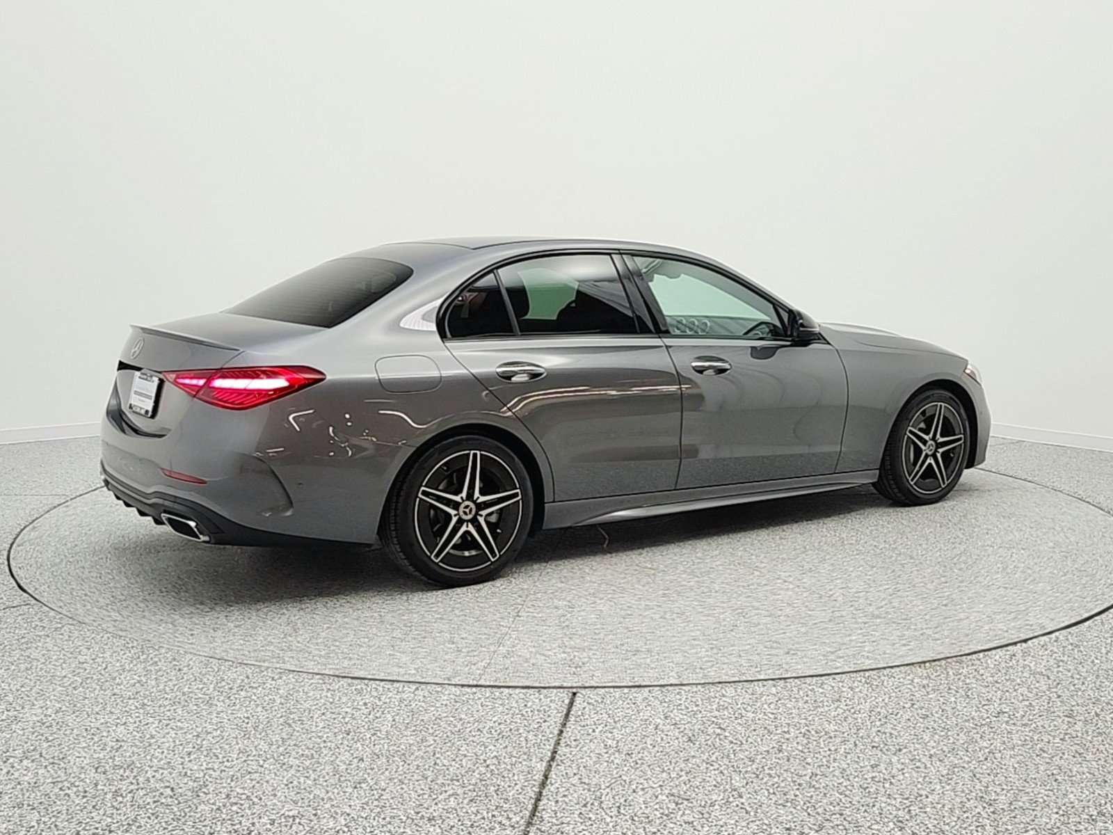 Used 2023 Mercedes-Benz C 300 Sedan image 5