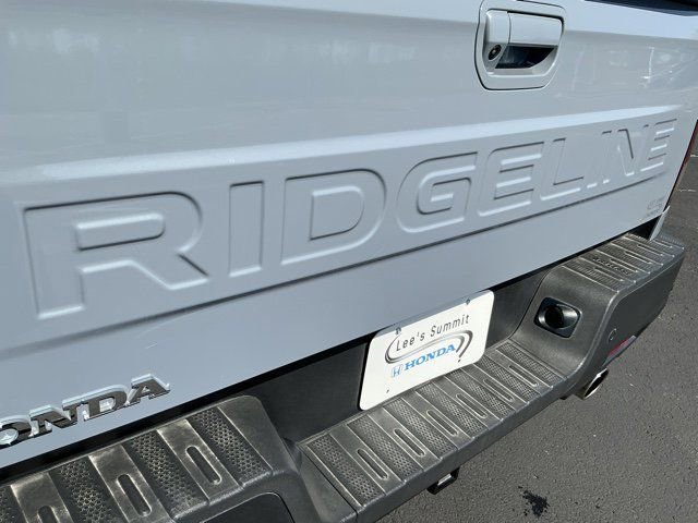 Used 2024 Honda Ridgeline Black Edition image 7