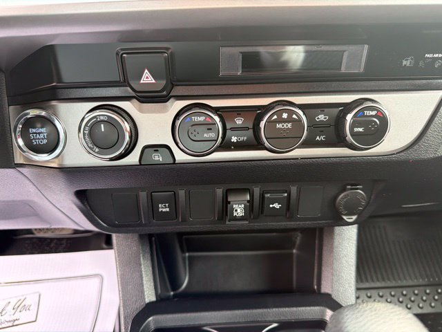 Used 2023 Toyota Tacoma SR5 AWD/4WD image 25