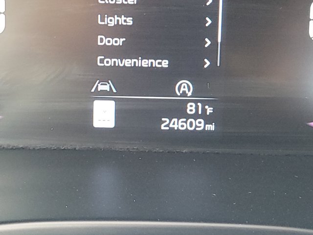 Certified 2025 Kia Soul LX w/ LX Technology Package FWD image 21