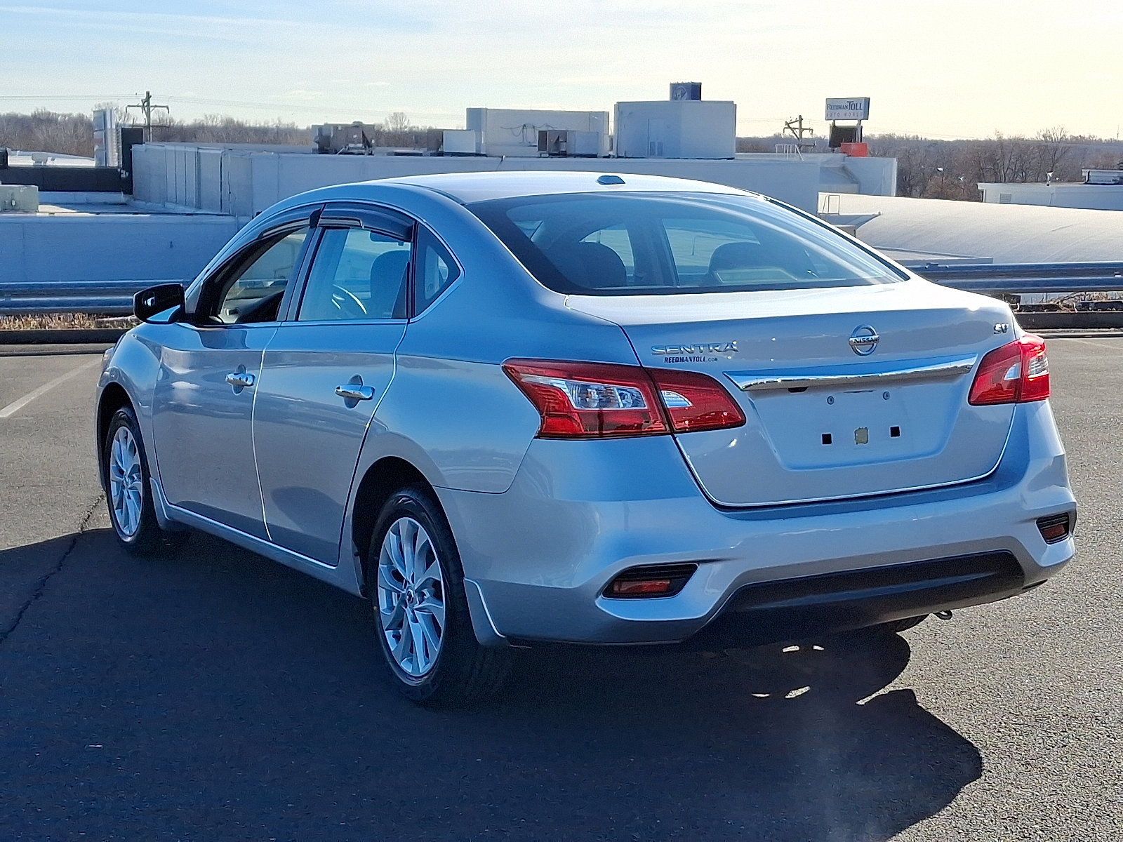Used 2019 Nissan Sentra SV image 4