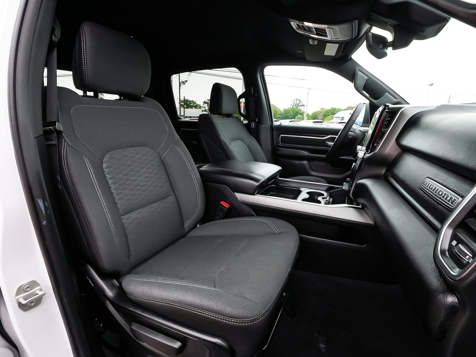 Used 2025 RAM 1500 Big Horn AWD/4WD image 41