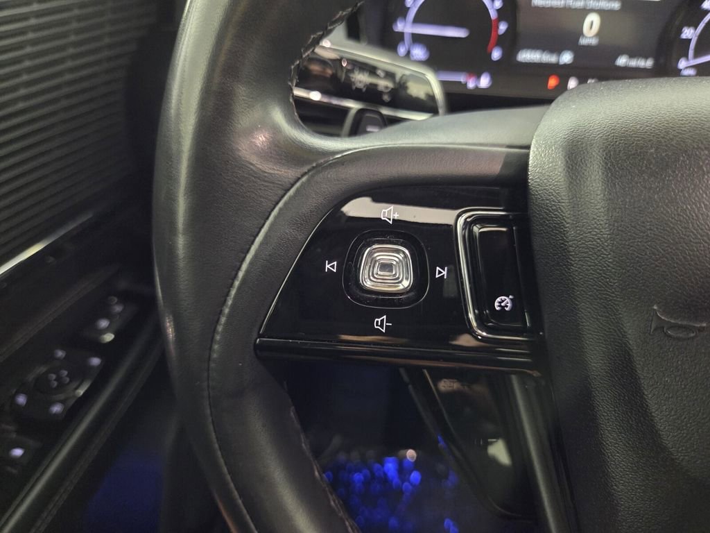Used 2022 Lincoln Corsair FWD w/ Premium Package image 20