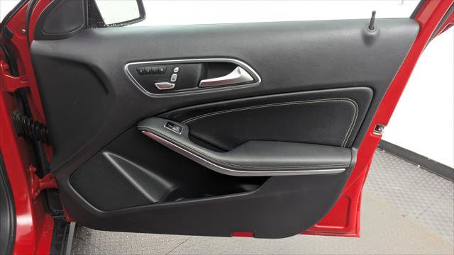 Used 2018 Mercedes-Benz GLA 250 4MATIC image 22