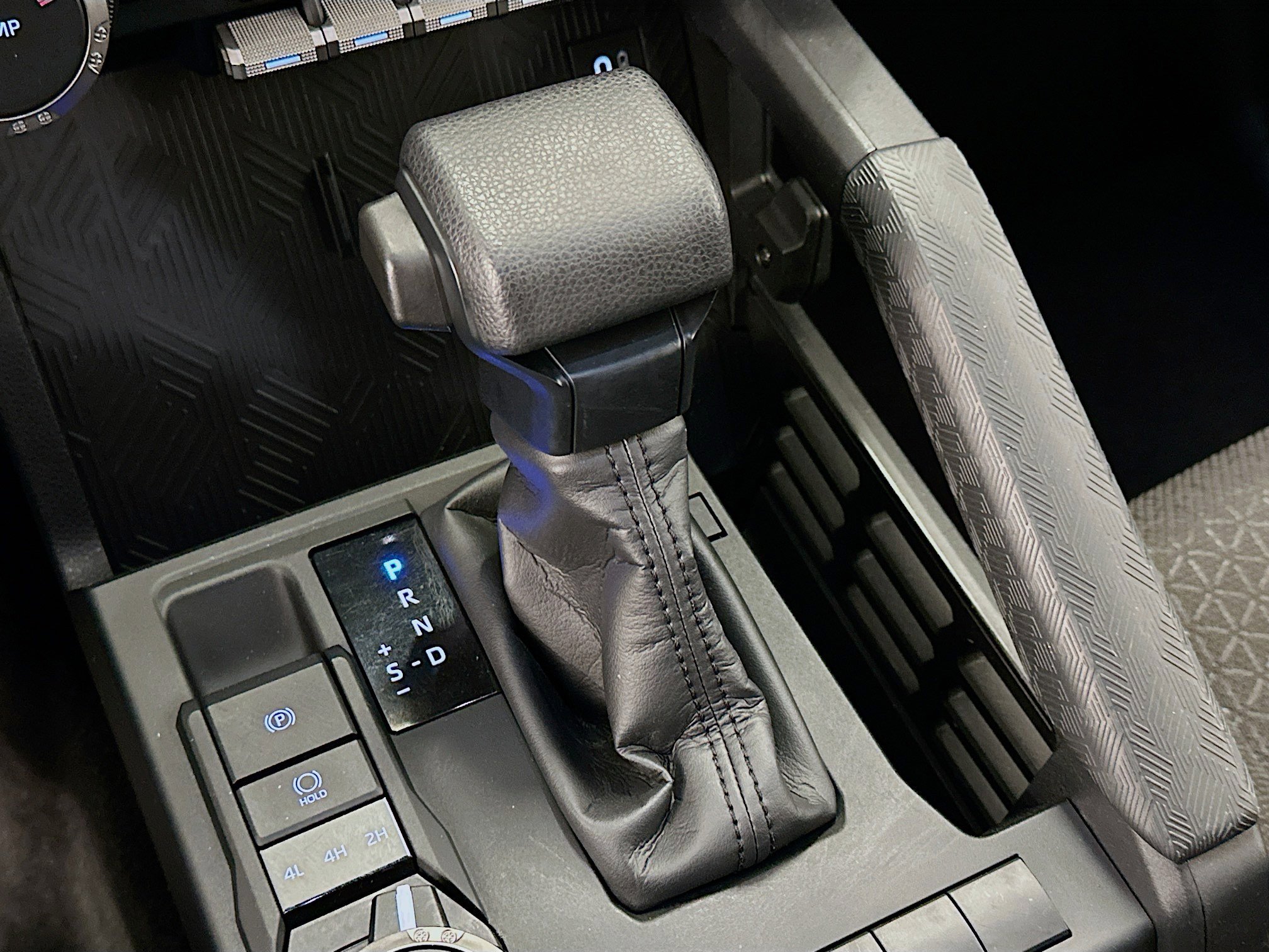 Used 2025 Toyota 4Runner SR5 image 24