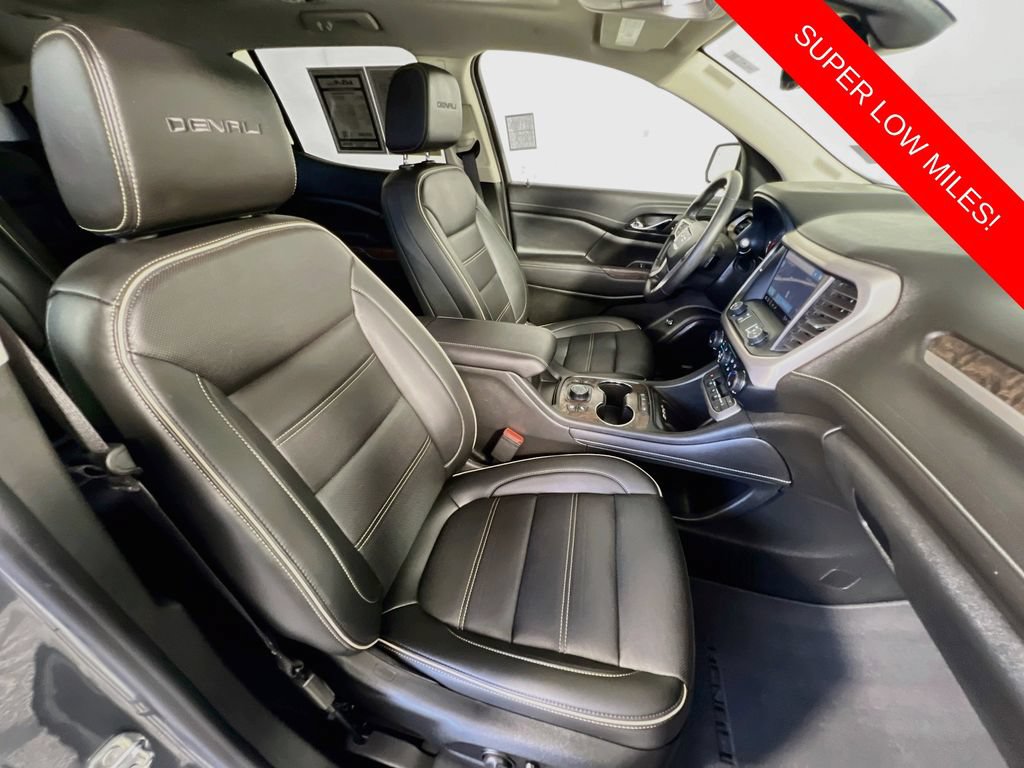 Used 2021 GMC Acadia Denali w/ Denali Ultimate Package AWD/4WD image 31