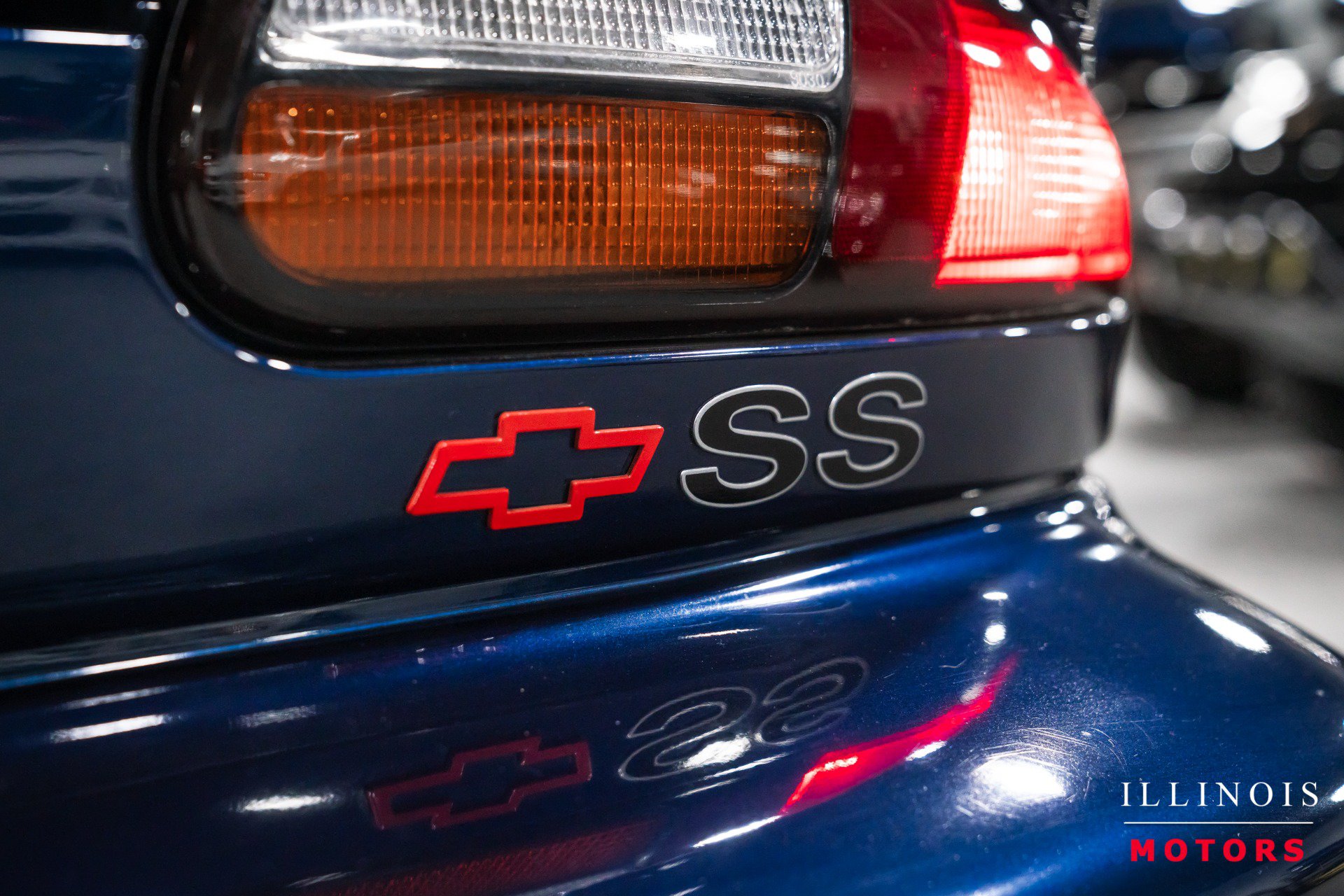Used 2002 Chevrolet Camaro Z28 w/ SS Performance/Appearance Pkg RWD image 15
