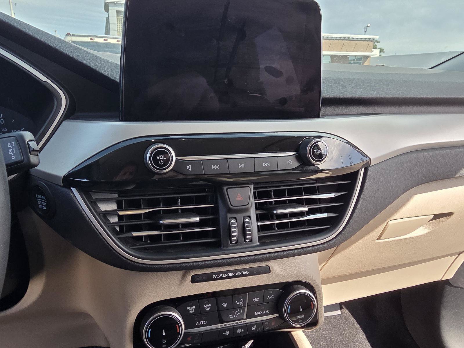 Used 2022 Ford Escape SEL AWD/4WD image 19