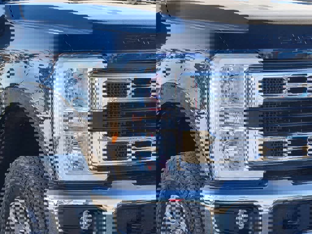 Used 2024 Ford F250 XLT image 6