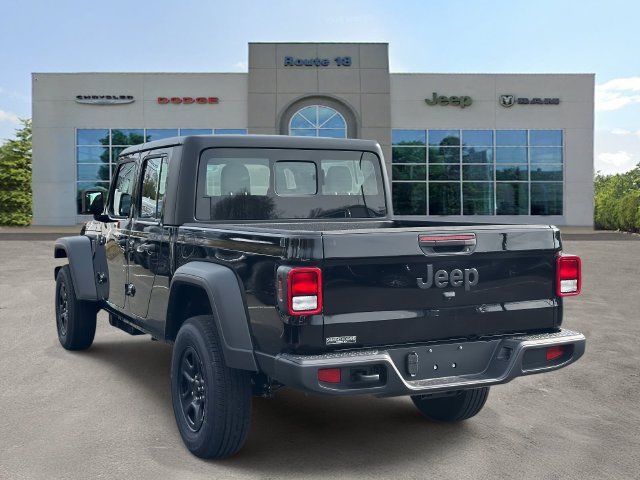 New 2026 Jeep Gladiator Sport AWD/4WD image 3