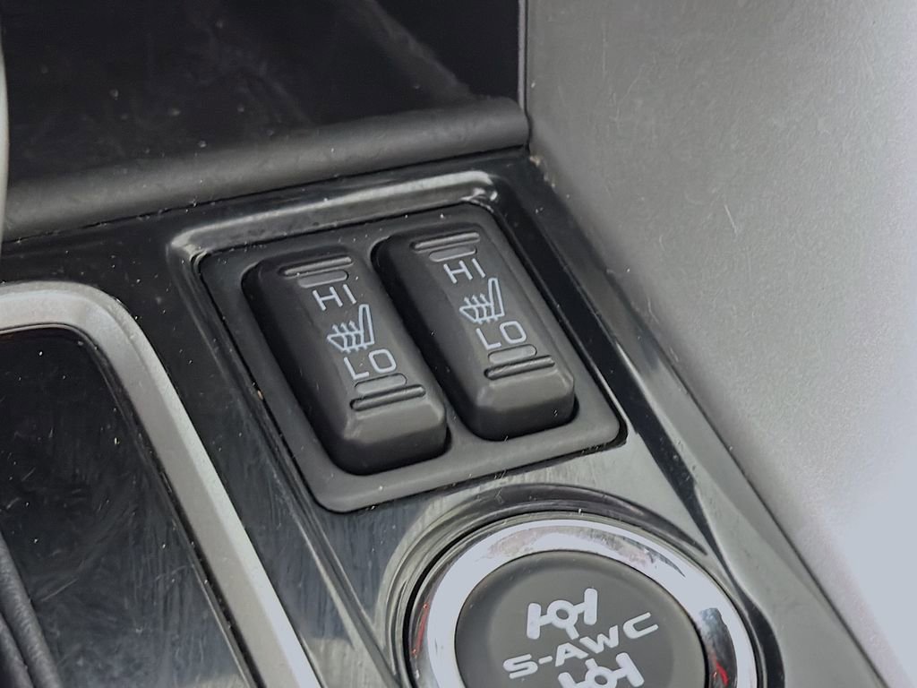 Used 2023 Mitsubishi Eclipse Cross SEL image 24