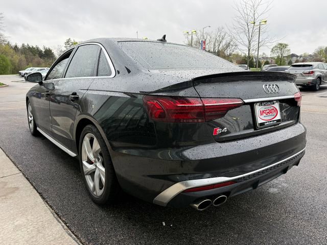 Used 2021 Audi S4 Premium Plus w/ Premium Plus Package image 3