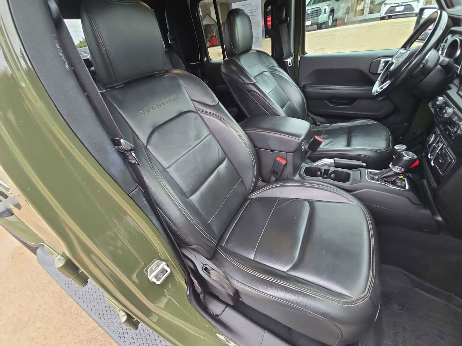 Used 2022 Jeep Gladiator Overland w/ Popular Equipment Package image 25